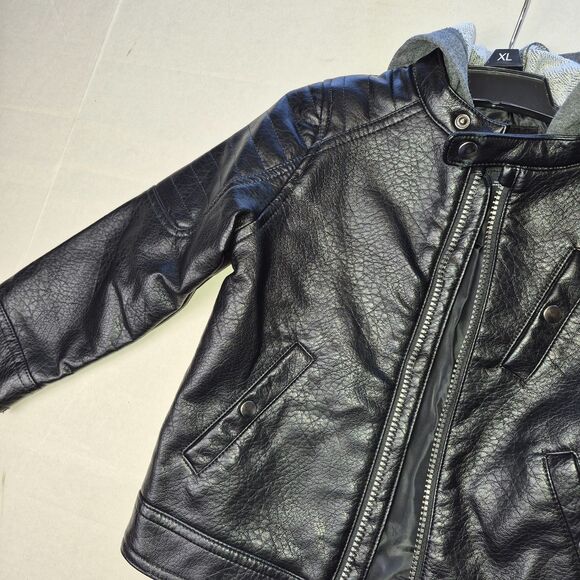 Art Class 4T Hooded Black Jacket with 3 Pockets Front Cotton & Polyester Blend. - Picture 2 of 8